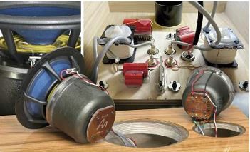 Detailansicht das Innenleben von einen Lautsprecher Audio Note AN-E Ltd. und deren elektrischen Komponenten.