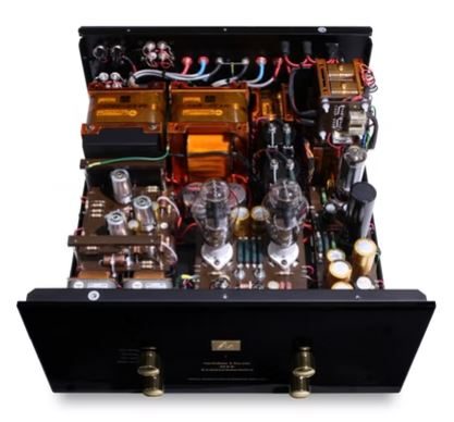 Innenleben des Audio Note (UK) Röhren-Vollverstärkers "Meishu Konzertmeister".